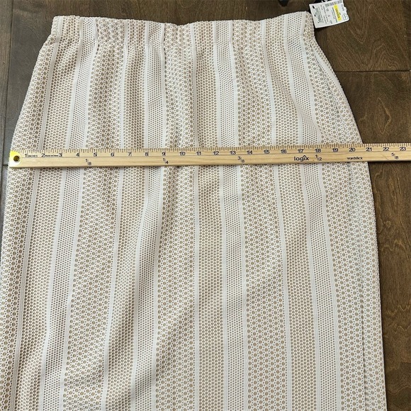 Travel Elements Skirt Womens XL Ivory Striped Straight Pencil Knee Pull On - Picture 7 of 9